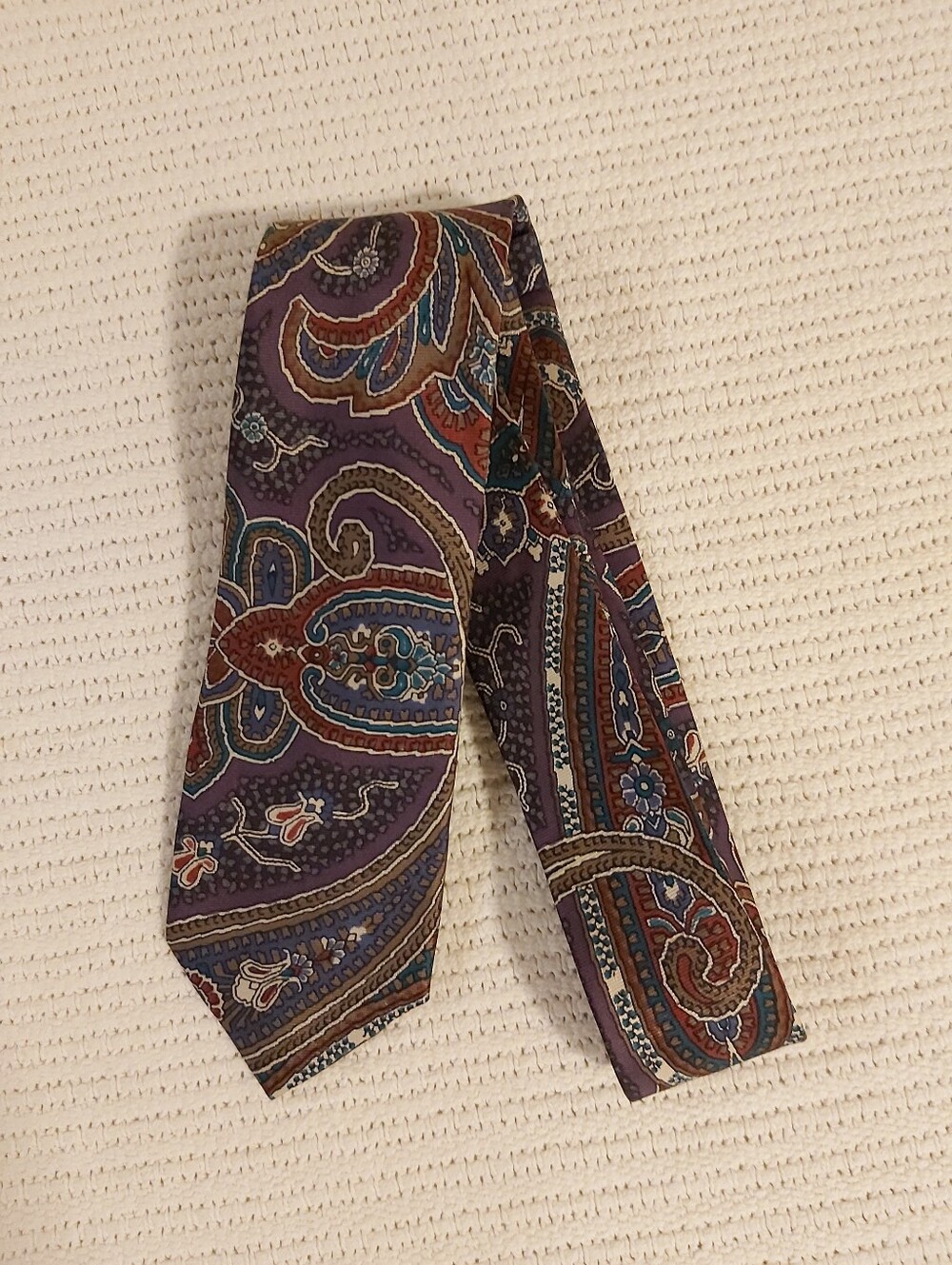 Purple Paisley Men's Silk Tie